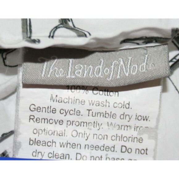 Land of Nod Pit Crew Flat Crib Sheet & Std Pillowcase Cars Tools Race Theme - Picture 3 of 7